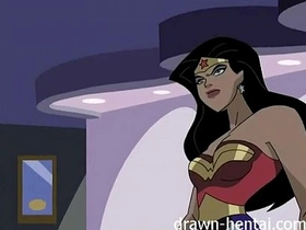 Animated superhero girls Wonder Woman and Captain America in sensual hentai battle