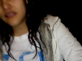 Young girl gives a mind-blowing blowjob in homemade sex tape